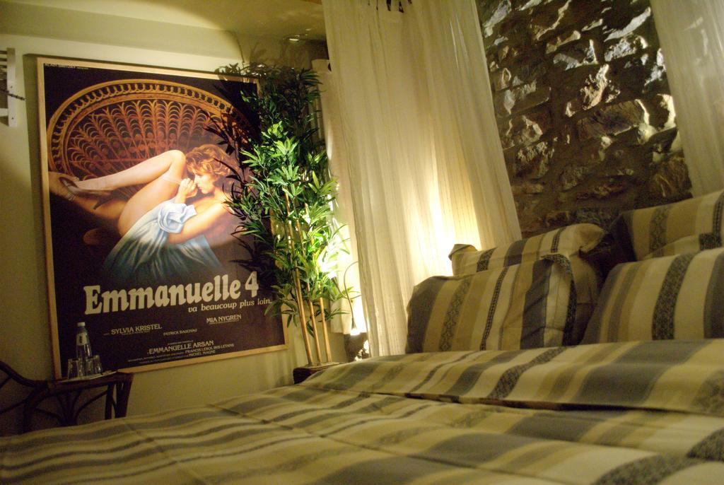 La Fiole Ambiance Bed & Breakfast Ferrieres Room photo
